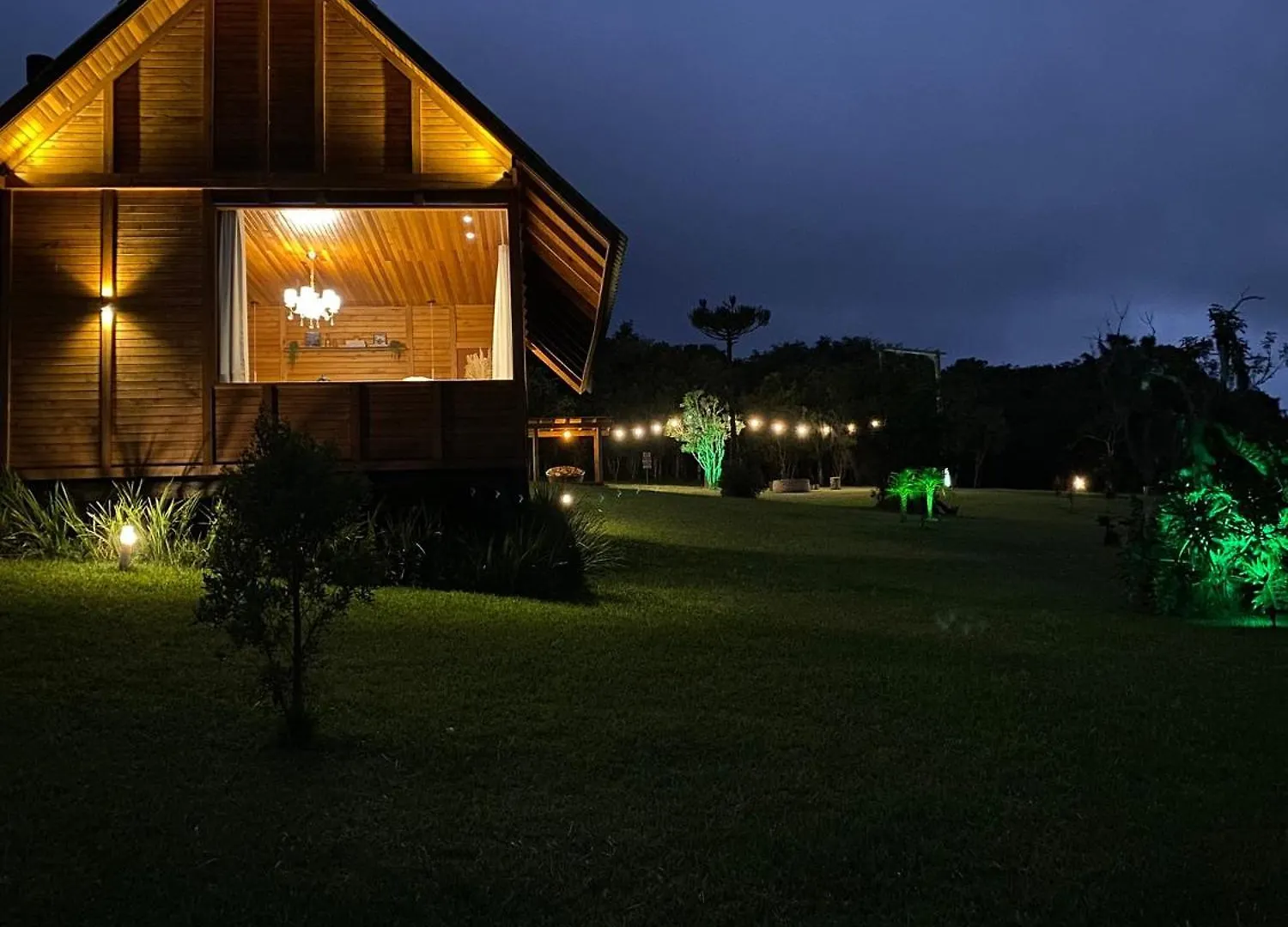 Chale Romantico Com Jacuzzi E Cafe Da Manha Em Rancho Queimado 0*,  Brazilië